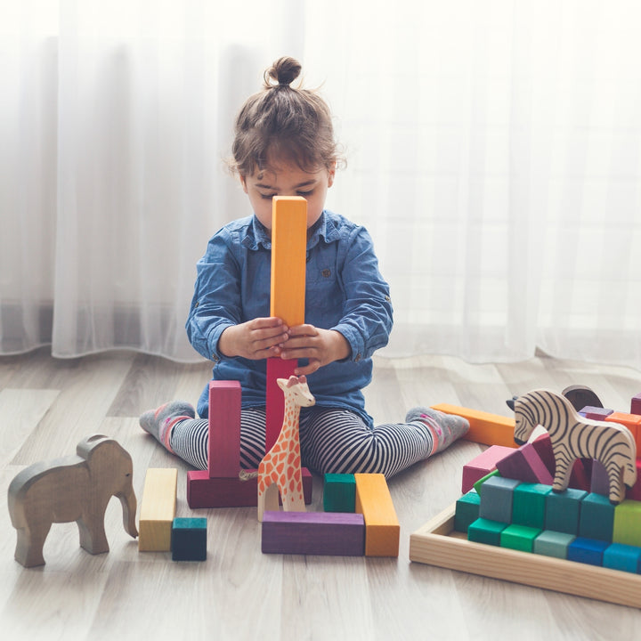 GR-42090 Grimm's Large Stepped Pyramid