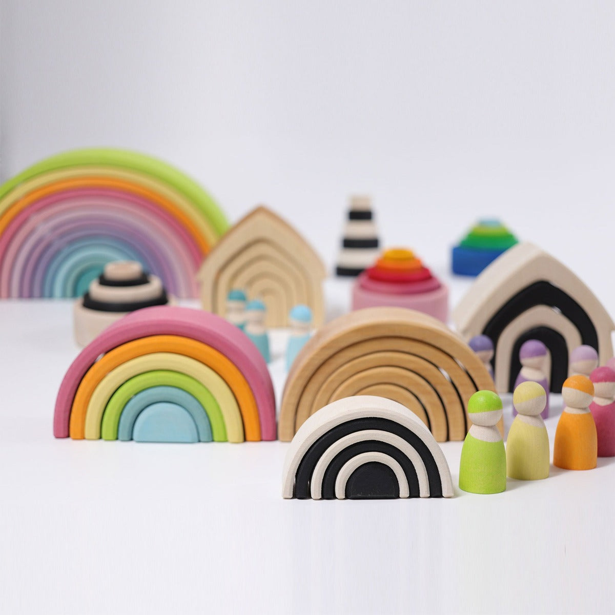 10673 Grimms Large Pastel Rainbow Tunnel 12 pieces