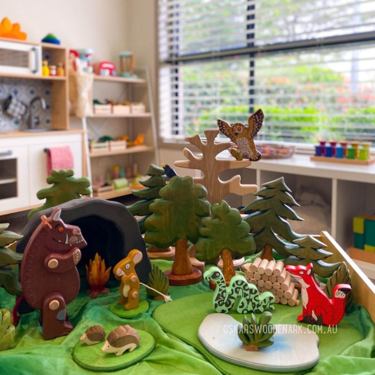 BJ-78810 BAJO Gruffalo & Mouse Figures