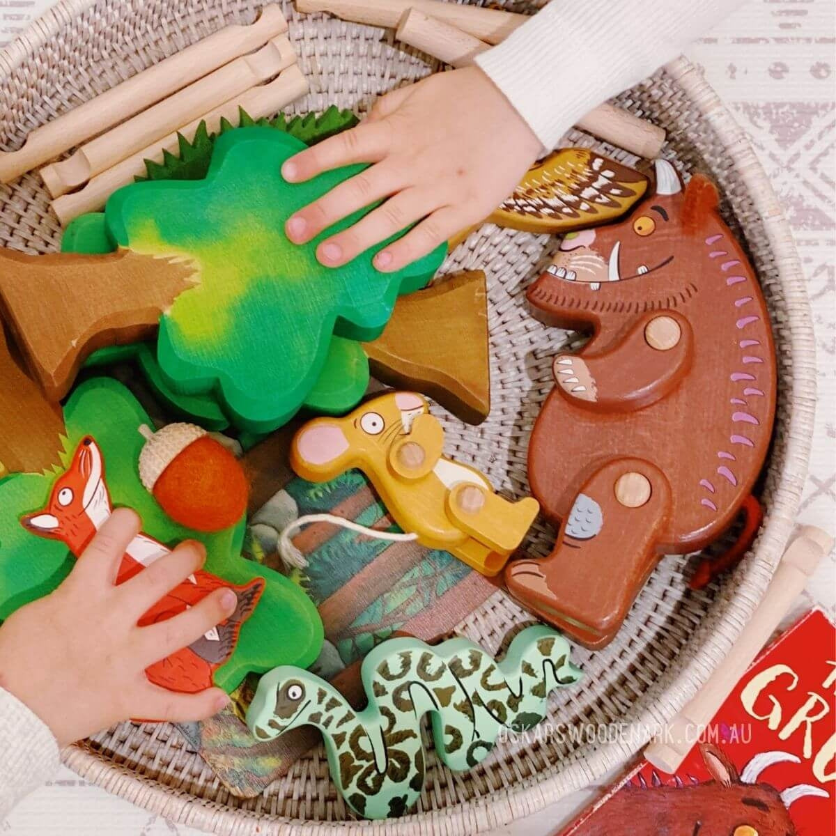 BJ-78810 BAJO Gruffalo & Mouse Figures