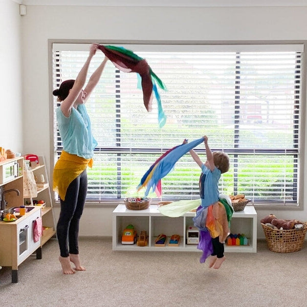 PLAY: A Fun-Filled Activity Guide to Keep Your Kids Busy