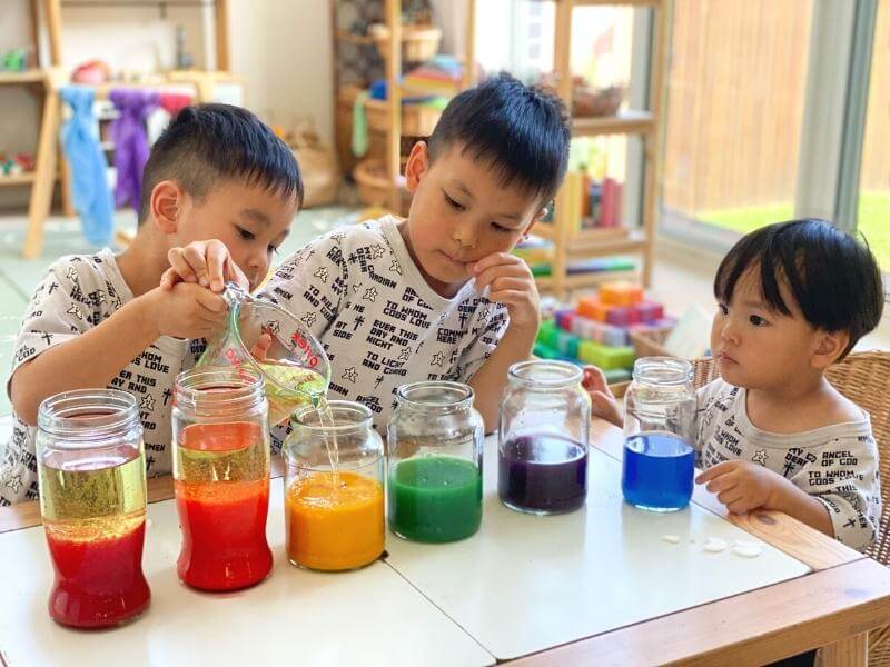 Art Meets Science: Colourful Experiments for Preschoolers