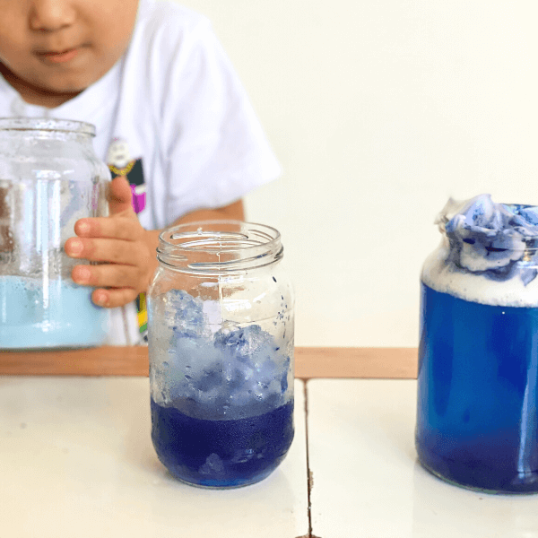 Winter in a Jar: 3 Simple Science Experiments with Stockmar