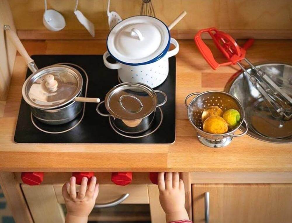 Gluckskafer crockery toys for kids and wooden play kitchen from Oskar's Wooden Ark, Australia