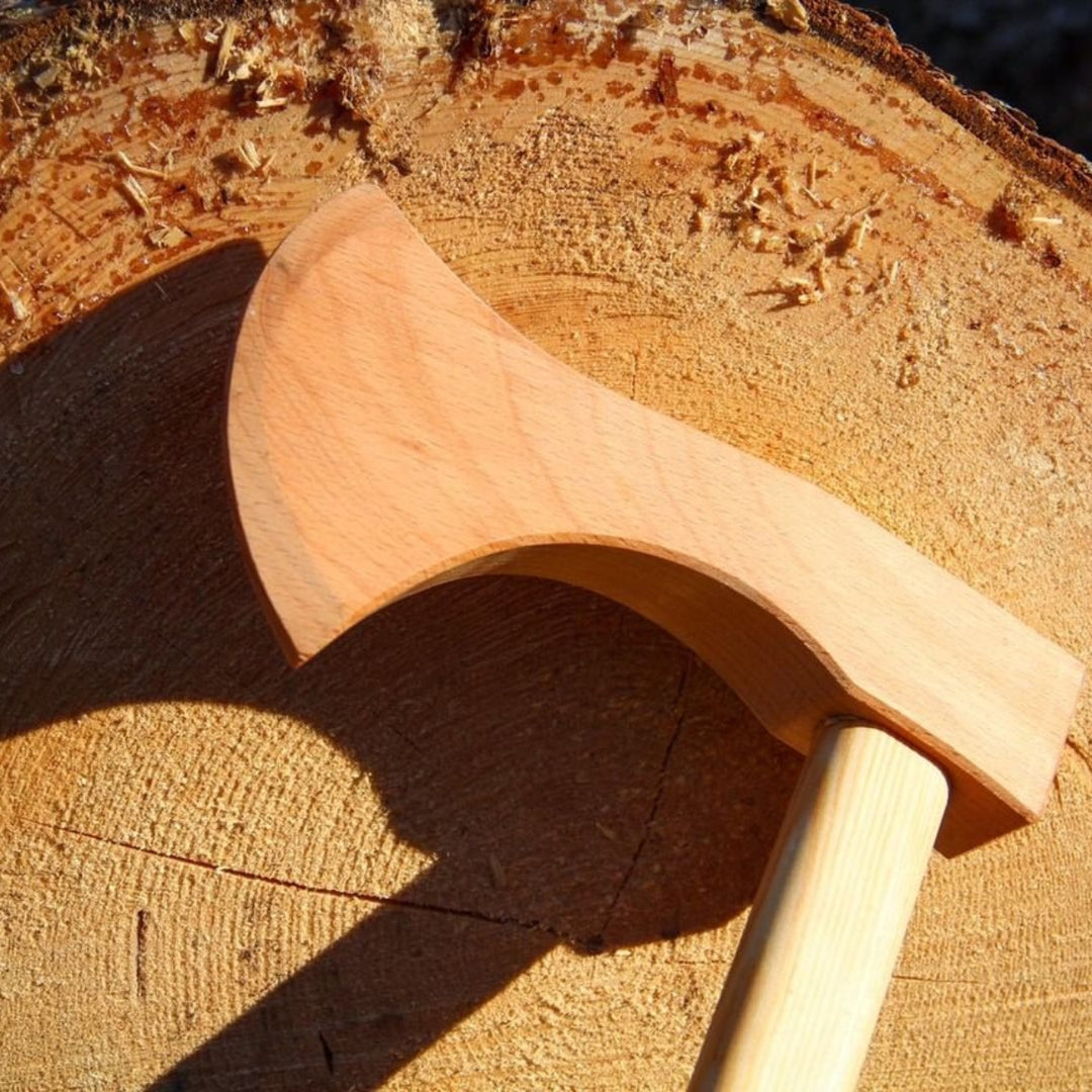 VAH Throwing Axe