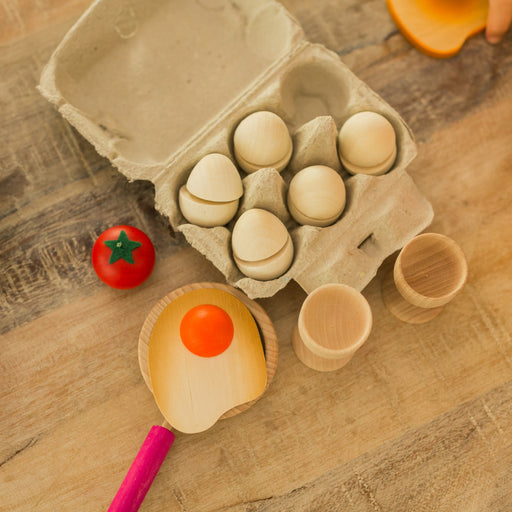 10337 Erzi Wooden Pan with eggs and tomatoes