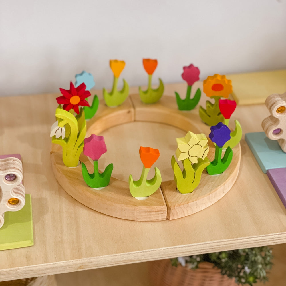 Grimm's Candle Holder Decoration Flowers and Natural Celebration Ring