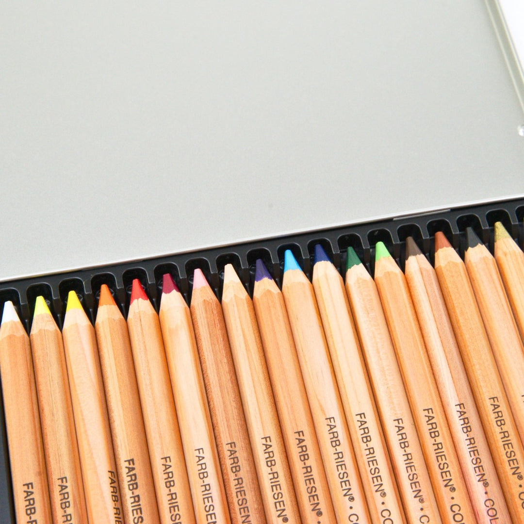 LYRA Colour Giants Pencil Set 18 in a Tin from Australia