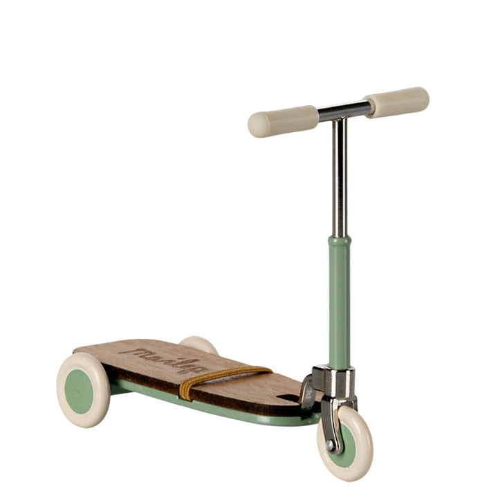 Mouse Kick Board Scooter (2025)