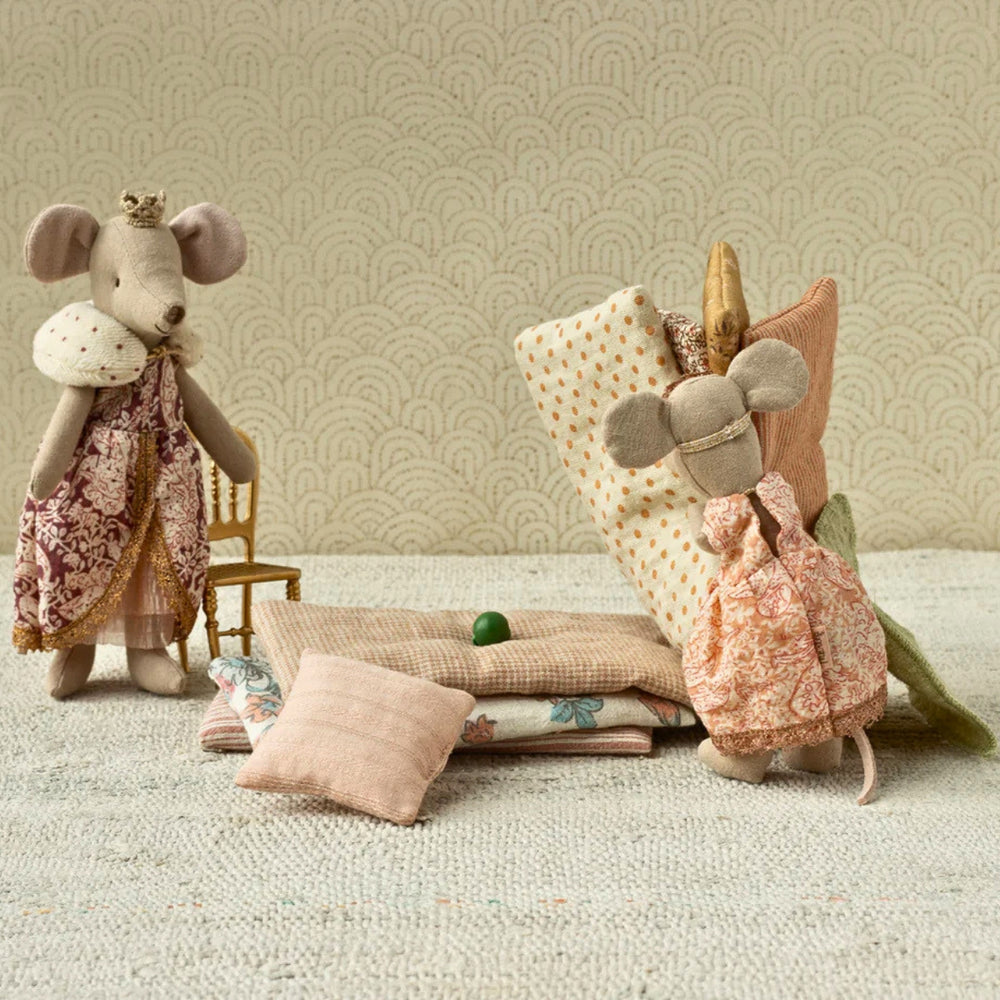ML-5017520800 Maileg Princess & the Pea Mouse (2026) - Australia