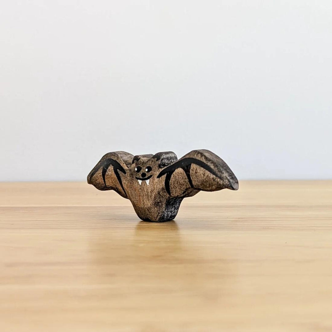 NH_HAP_180007 NOM Handcrafted - Vampire Bat