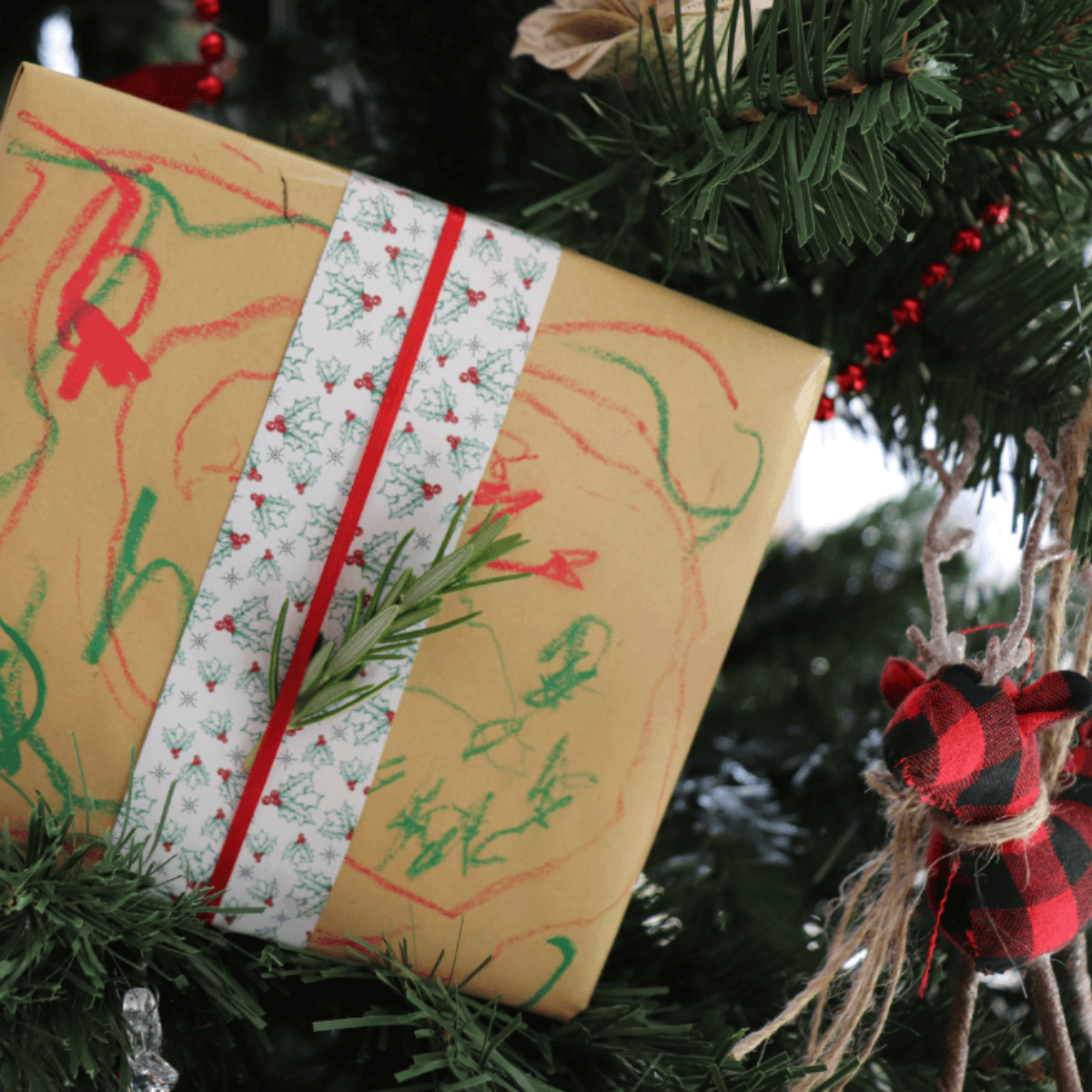 Furoshiki wrapping tips and techniques for sustainable Christmas gift presentation