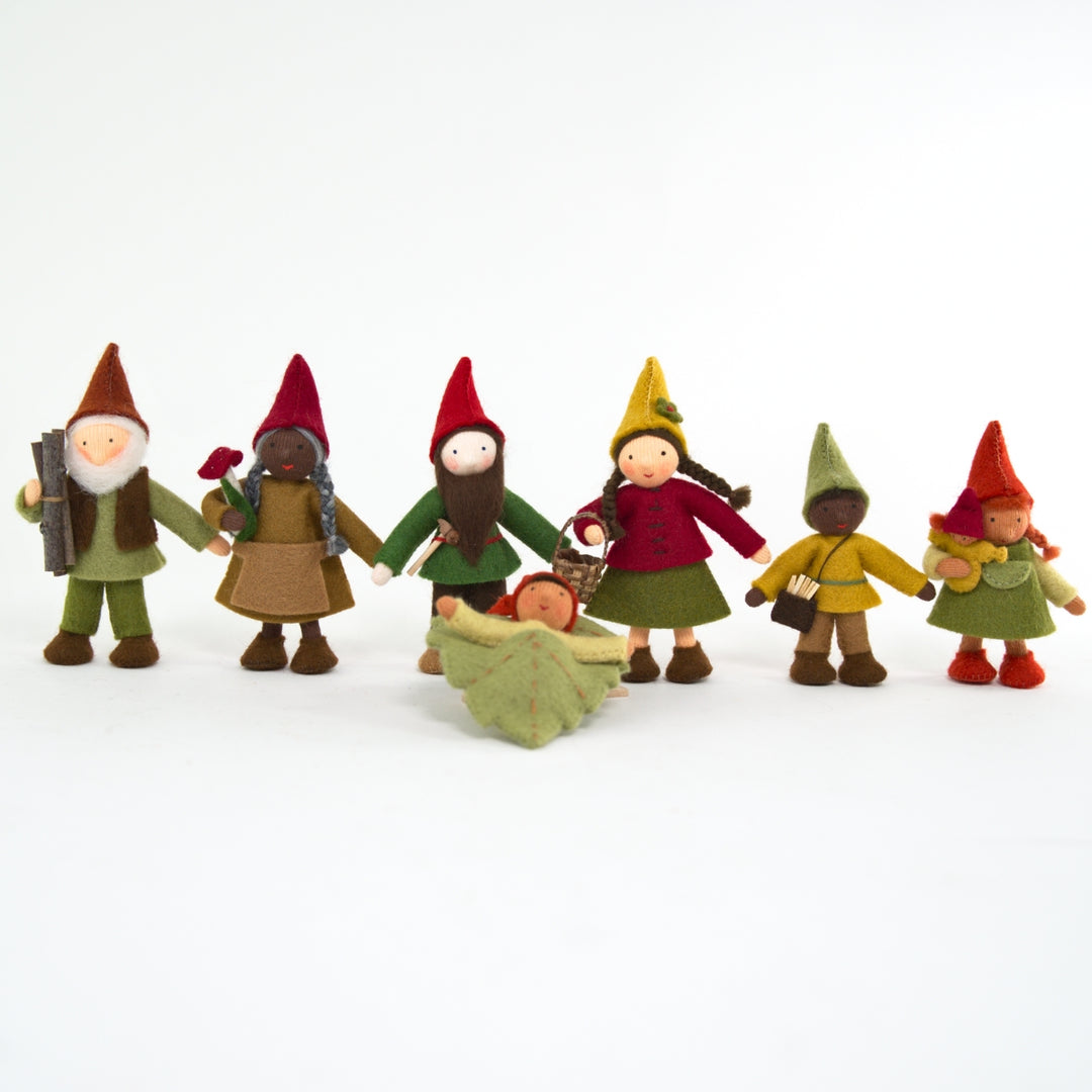 Ambrosius Dwarf Family Mother - Large (2023)