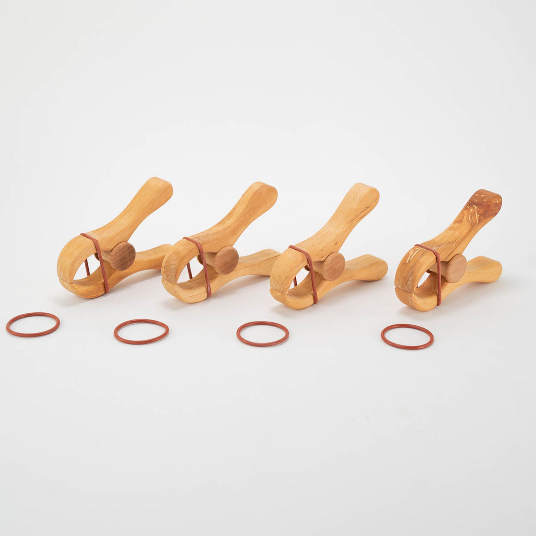BK-4998-4-BUN Bikeho Wooden Play Clip - Set of 4