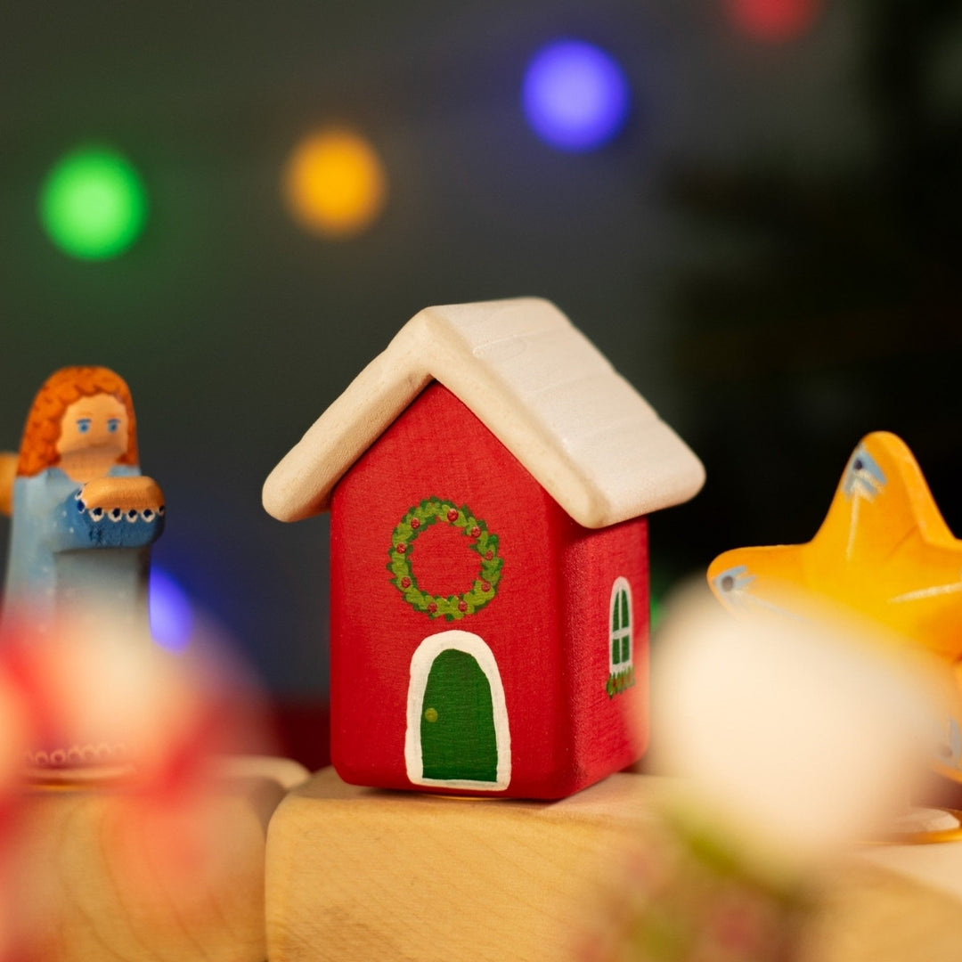 BumbuToys Wooden Celebration Ring Decoration