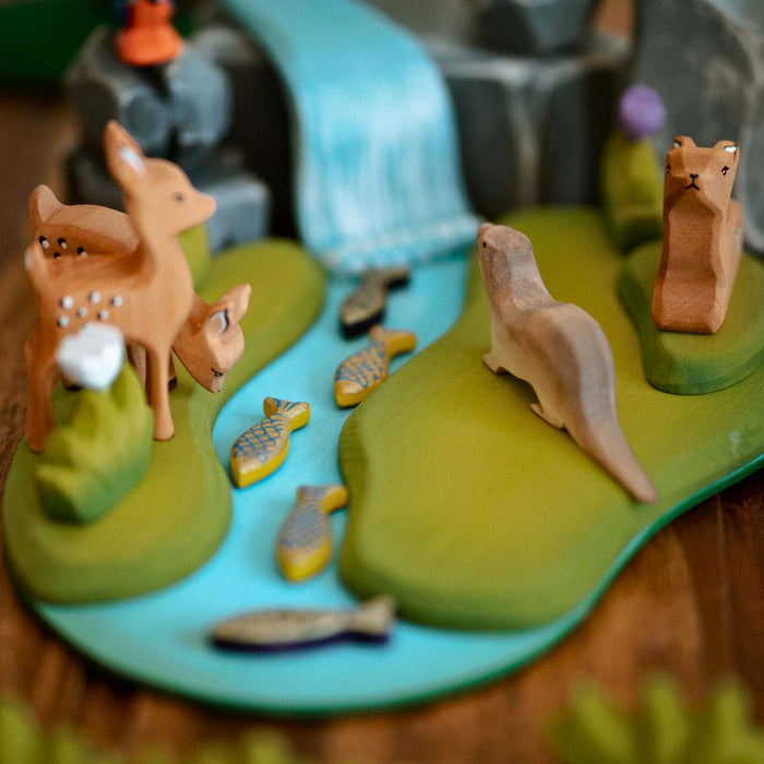 BumbuToys Waterscape Wooden Figures River Plate, Waterfall & Mossy Rocks Set of 7 from Australia