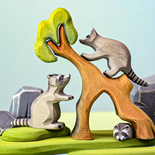 BumbuToys Handcrafted Wooden Animal Figure Sitting Raccoon for Small World Play from Australia