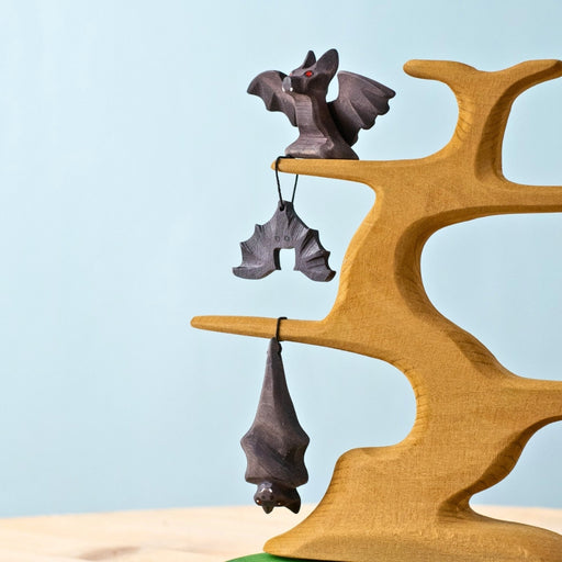 BumbuToys Wooden Animals - Bat Family - Set of 3 for Small World Play from Australia