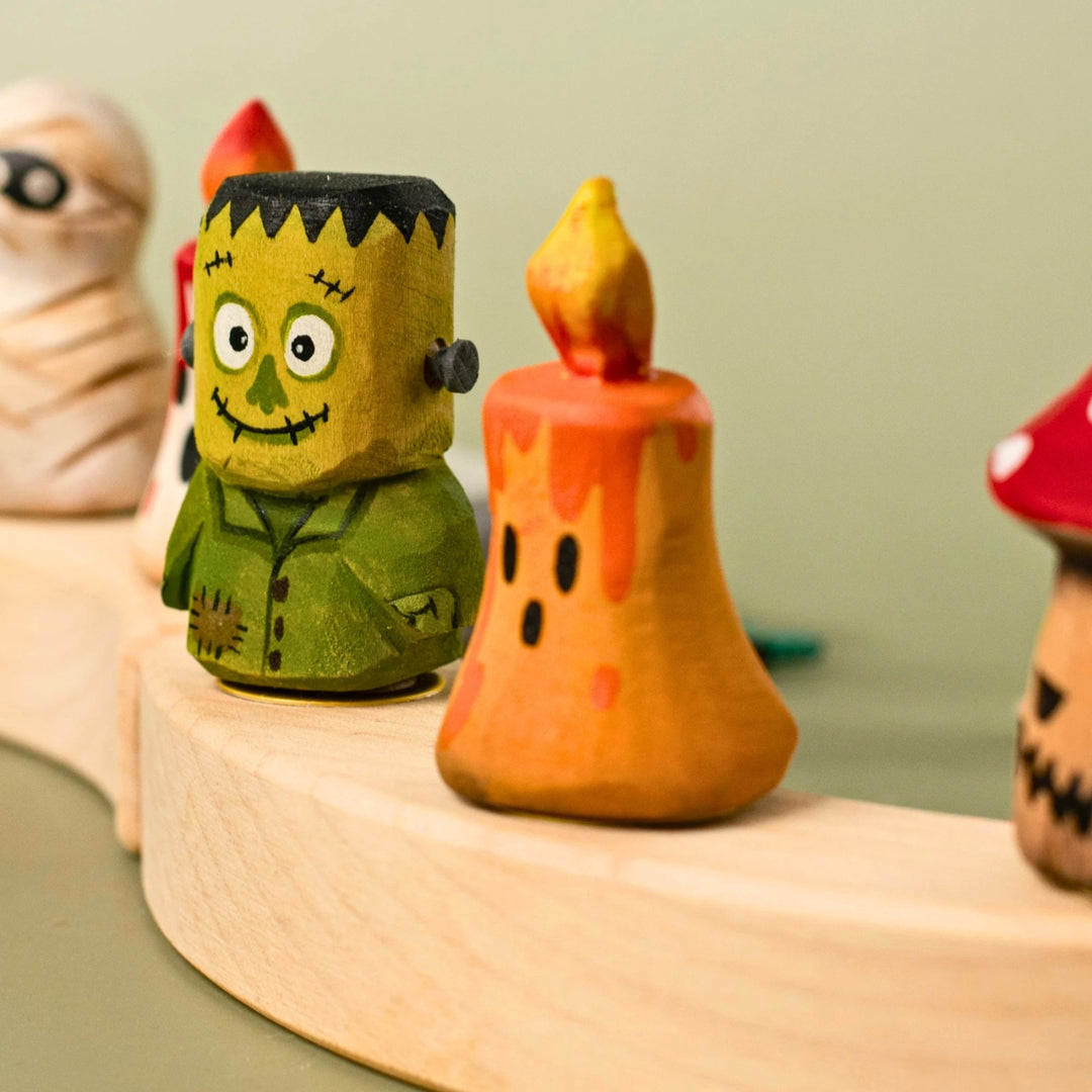 BumbuToys Wooden Celebration Ring Decoration - Frankenstein - Online, Australia