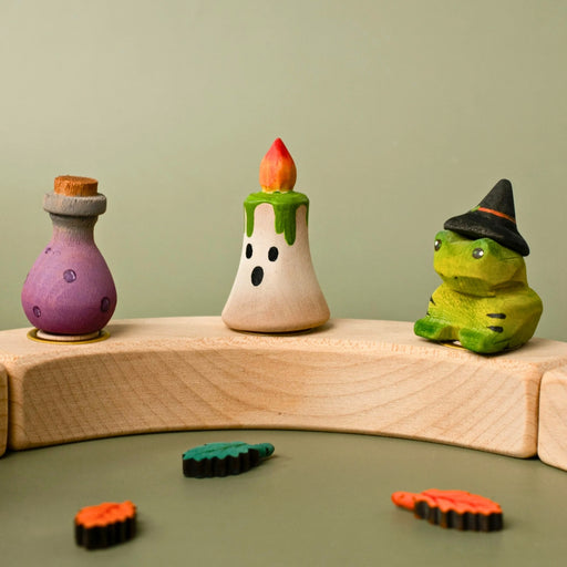 BumbuToys Wooden Celebration Ring Decoration - Magic Candle - Green - Online, Australia