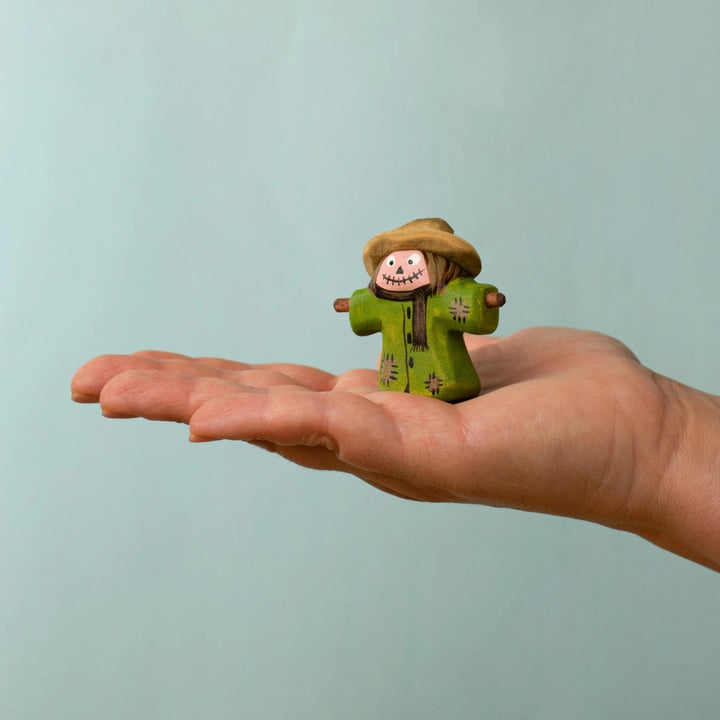 BumbuToys Wooden Celebration Ring Decoration - Scarecrow - Online, Australia
