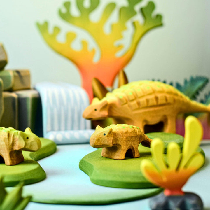 Wooden Dinosaurs - Ankylosaurus - Set of 2