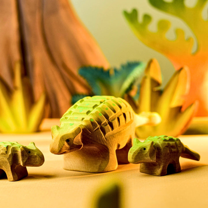 Wooden Dinosaurs - Ankylosaurus - Set of 2
