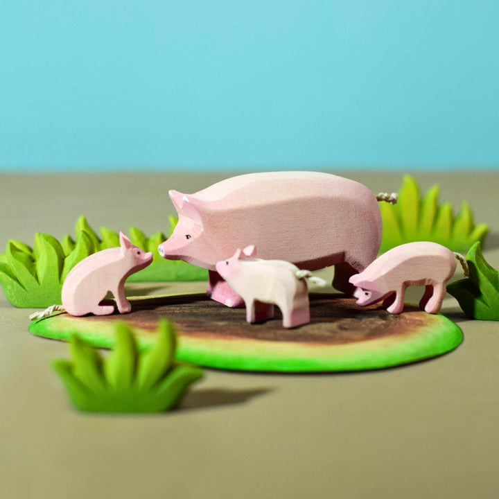BumbuToys Handcrafted Wooden Farm Animal Pigs from Australia