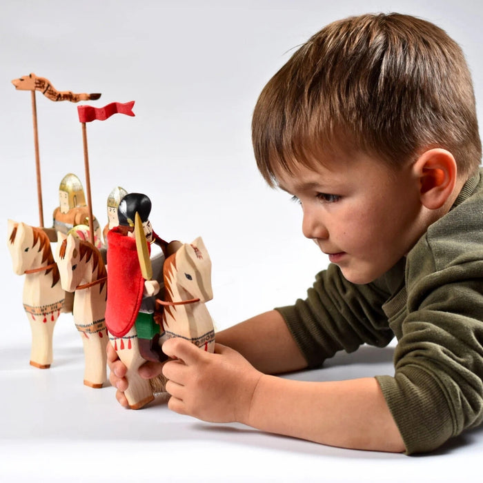BumbuToys Wooden Medieval Figure - Dacian Knight and Steed - Set of 2 for Small World Play from Australia