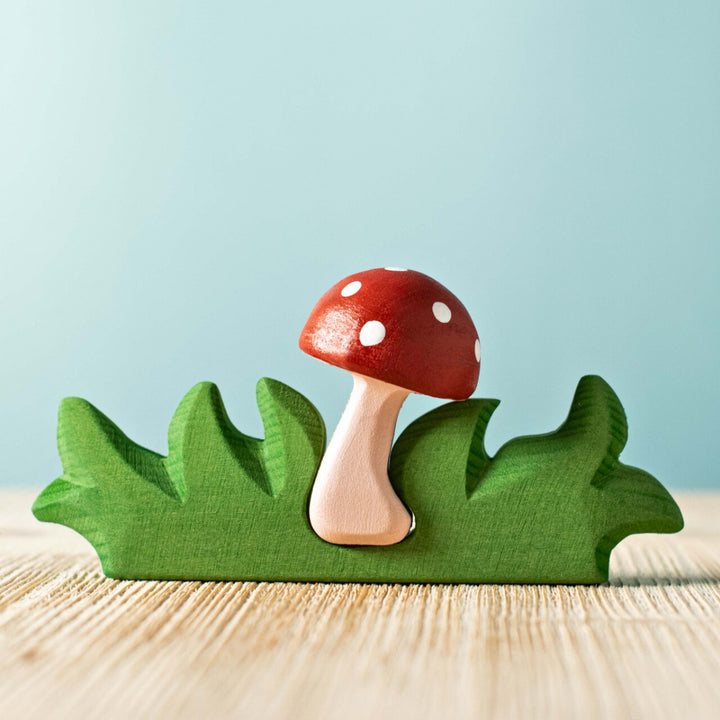 Wooden Figures - Mushroom & Grass - Set of 2
