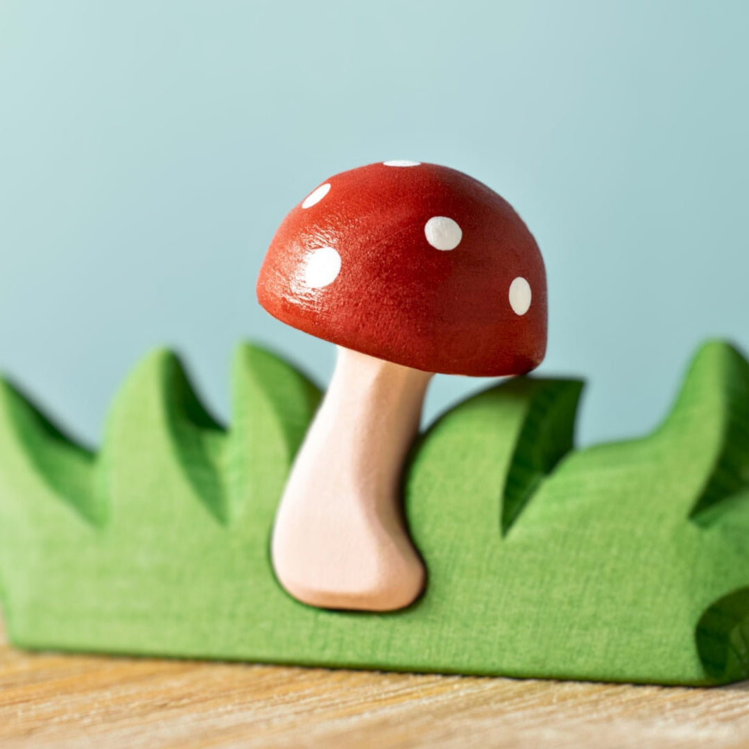 Wooden Figures - Mushroom & Grass - Set of 2