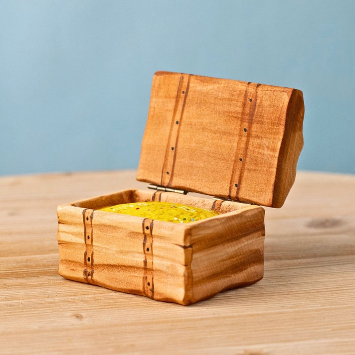 BumbuToys Wooden Figure - Treasure Chest for Small World Play from Australia