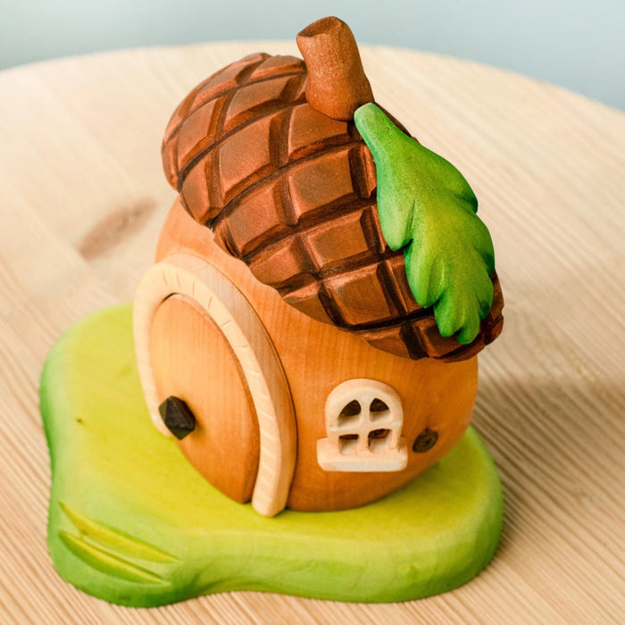 BT-32238 BumbuToys Wooden House - Acorn