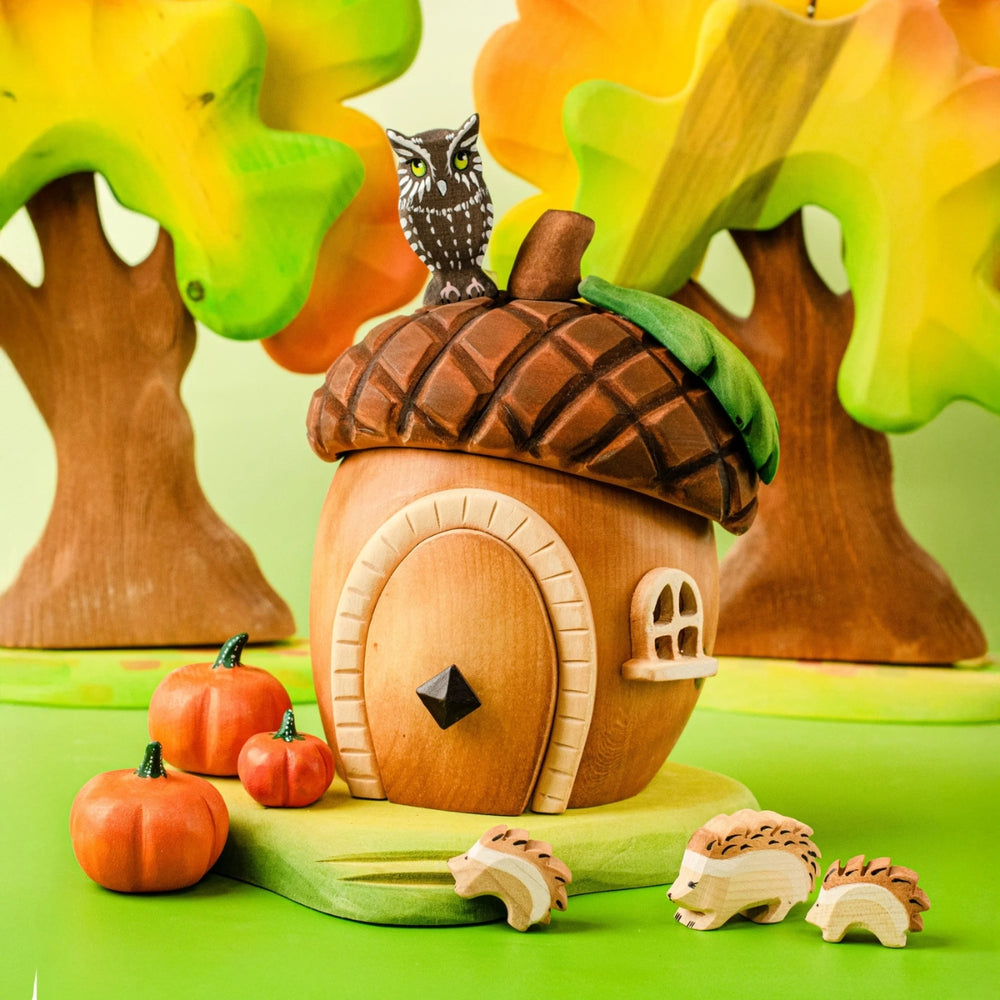 BT-32238 BumbuToys Wooden House - Acorn