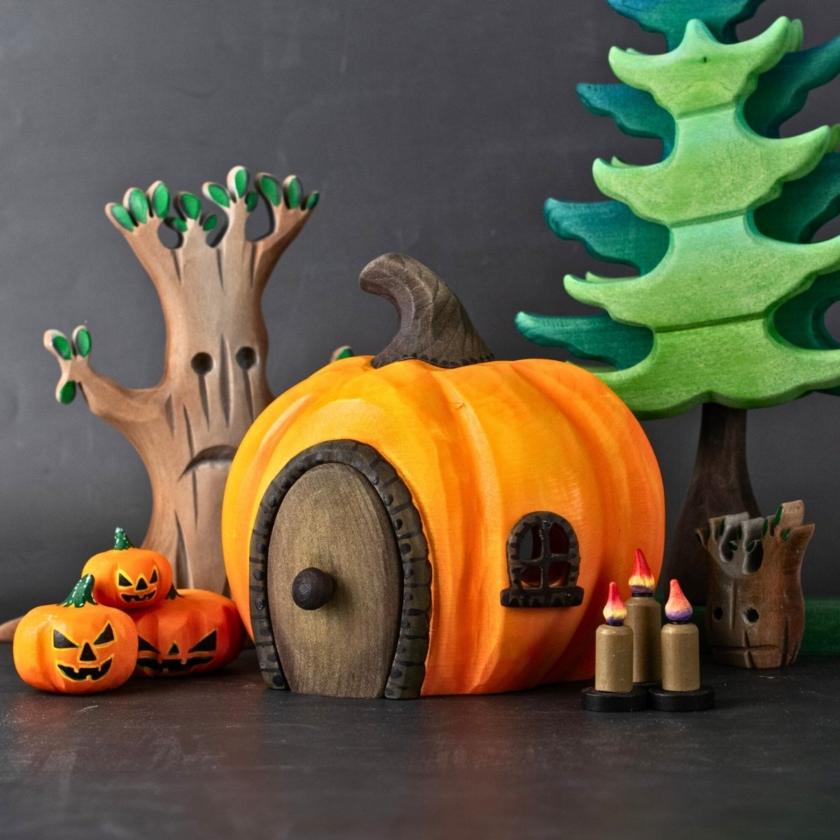 BumbuToys Wooden House - Pumpkin - Halloween for Small World Play from Australia