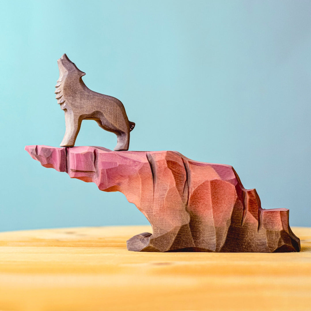 BumbuToys Handcrafted Wooden Landscape Howlstone Cliff Edge from Australia in a small-world play setting