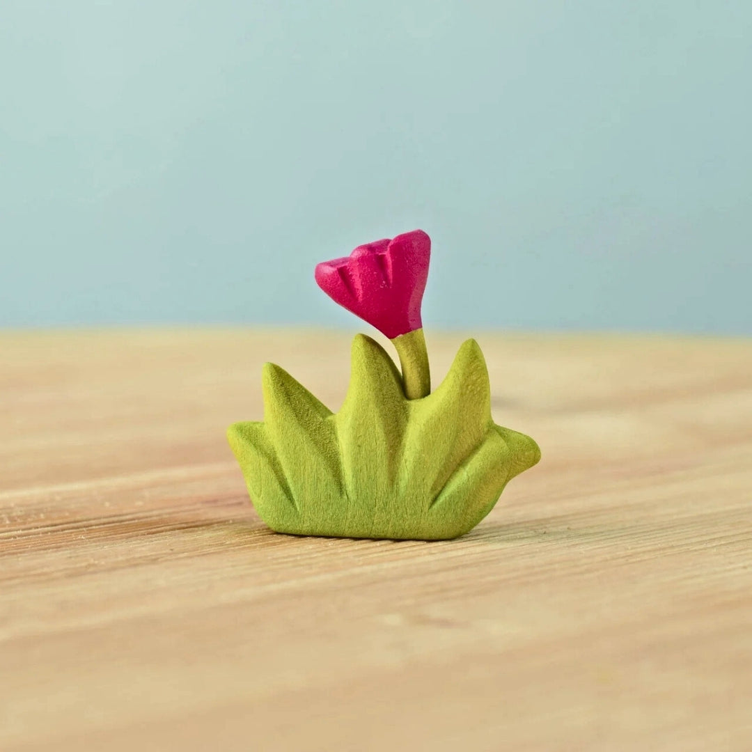 BumbuToys Wooden Plant Figure - Grass with Flower - Small, Pink for Small World Play from Australia