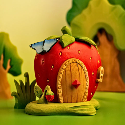BumbuToys Wooden Plant Figure - Strawberry for Small World Play - Online, Australia
