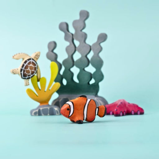 BumbuToys Wooden Sea Animal - Clown Fish for Small World Play from Australia