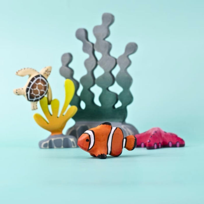 BumbuToys Wooden Sea Animal - Clown Fish for Small World Play from Australia