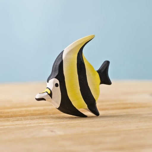 BumbuToys Wooden Sea Animal - Moorish Idol Fish for Small World Play from Australia