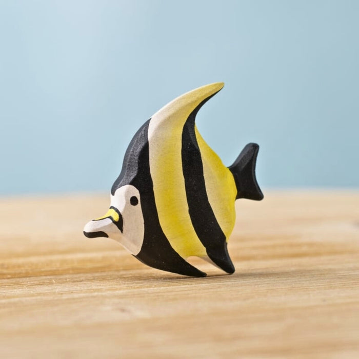 BumbuToys Wooden Sea Animal - Moorish Idol Fish for Small World Play from Australia