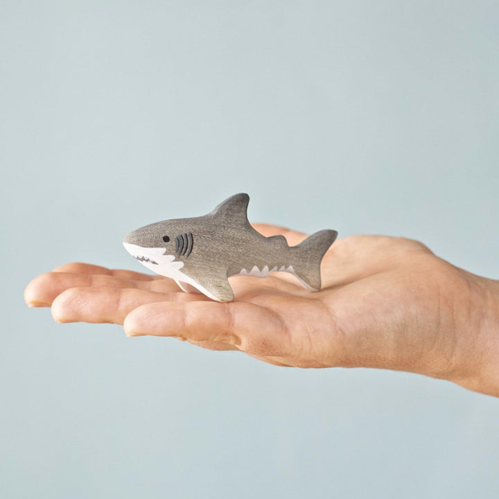 BumbuToys Wooden Sea Animal - Shark Baby for Small World Play from Australia