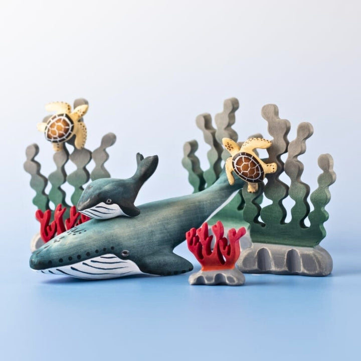 BumbuToys Wooden Sea Animals - Blue Whale for Small World Play from Australia