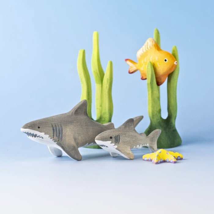 BumbuToys Wooden Sea Animals - Shark Family - Set of 2 for Small World Play from Australia