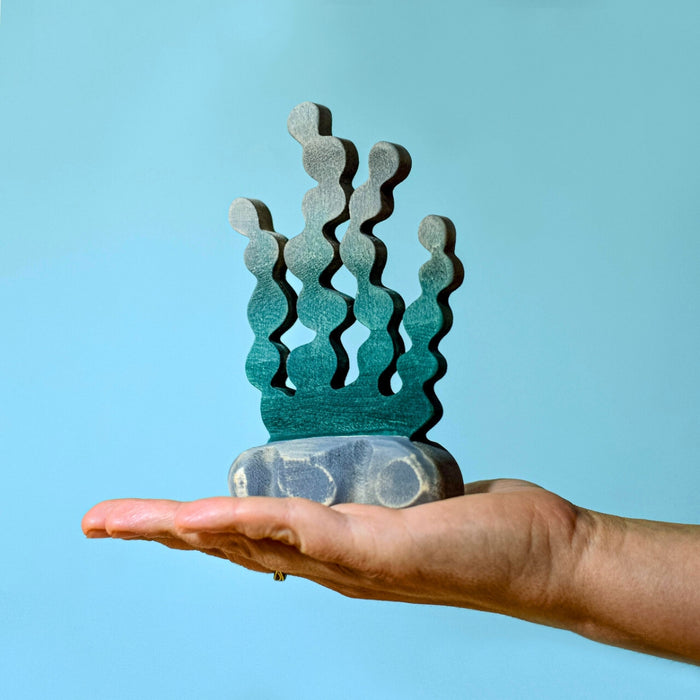 BumbuToys Handcrafted Wooden Figure Deep of the Ocean Set of 12 from Australia