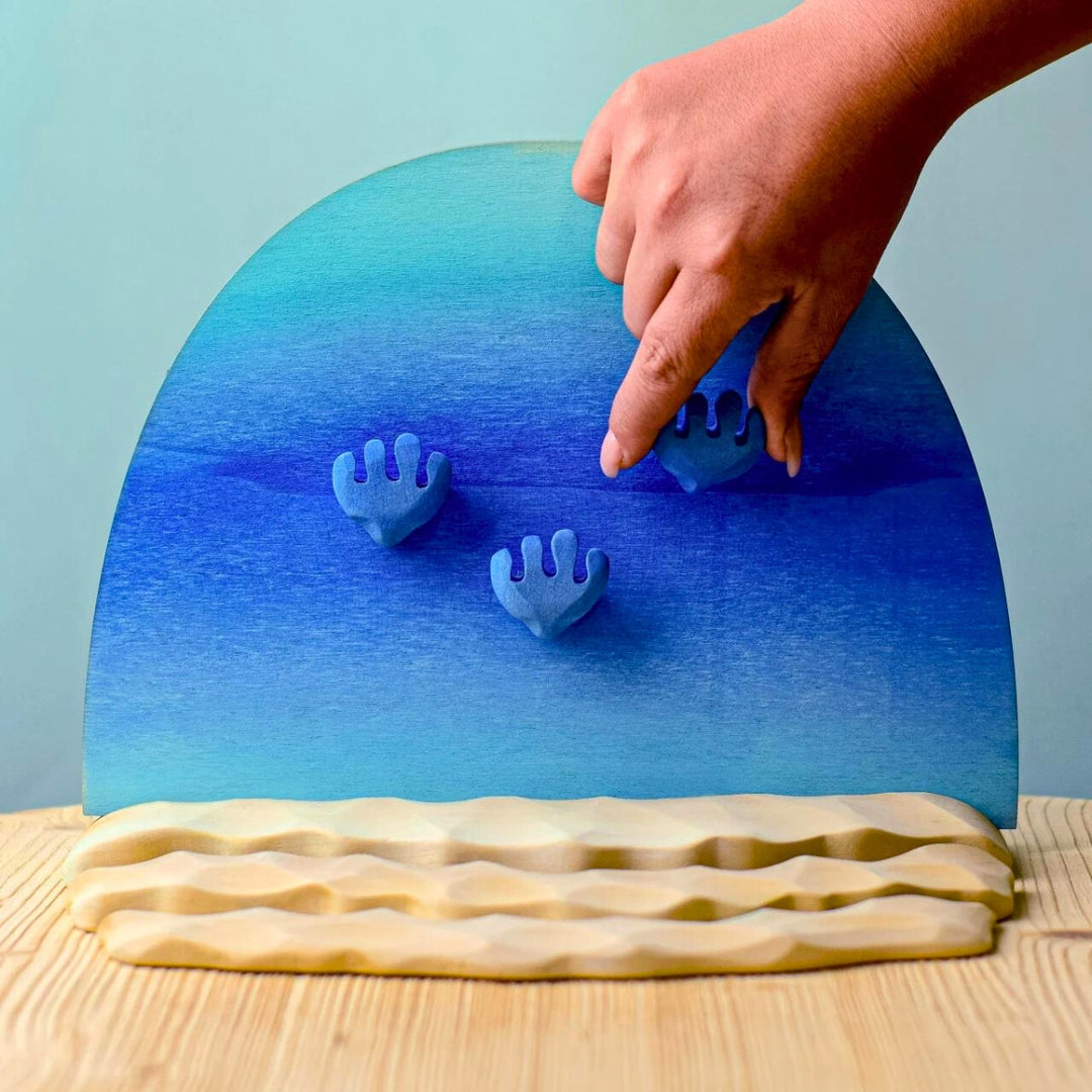 BumbuToys Handcrafted Wooden Figure Deep of the Ocean Set of 12 from Australia