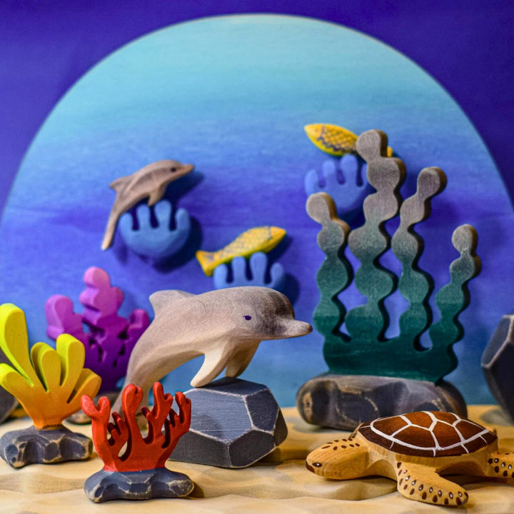 BumbuToys Handcrafted Wooden Figure Deep of the Ocean Set of 12 from Australia