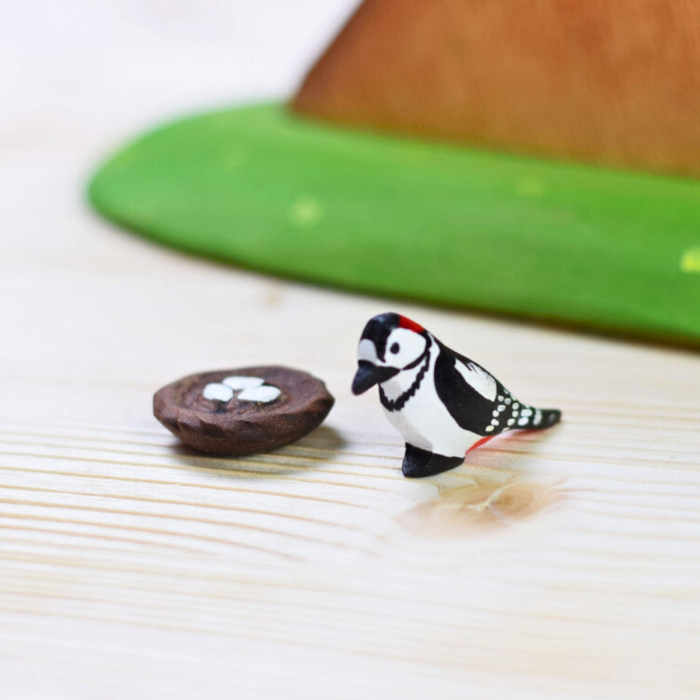 BumbuToys Handcrafted Wooden Tree Large Oak, Woodpecker, and Nest Set of 3 for Small World Play from Australia