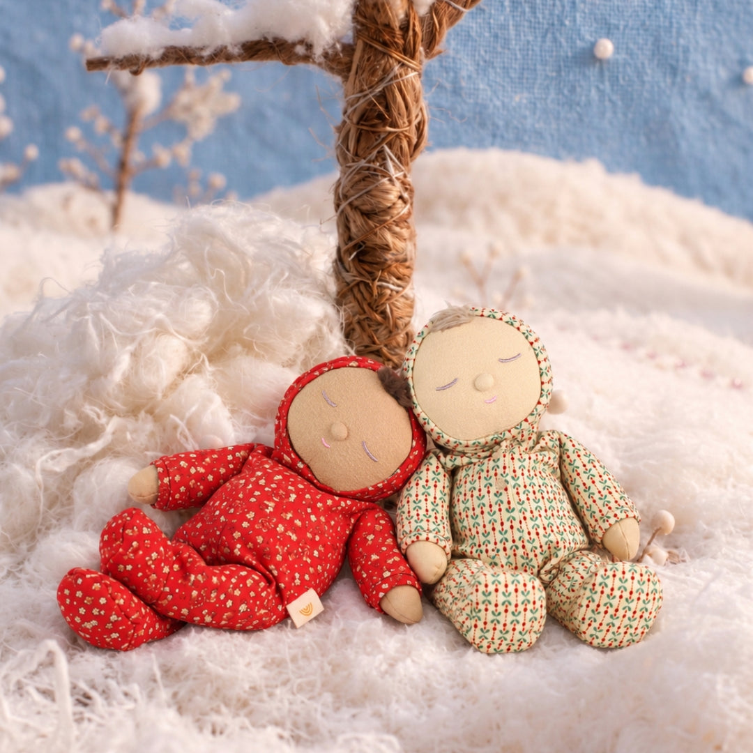 Dozy - Pie Hollyrose - Burgundy  - Olli Ella Dinkum Doll Christmas Holiday Hollow Edition 2026 - Australia